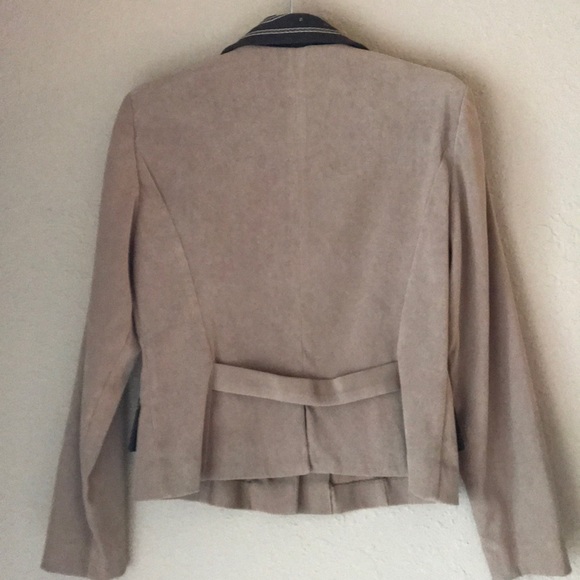 John Roberts Beautiful Blazer - Picture 5 of 8